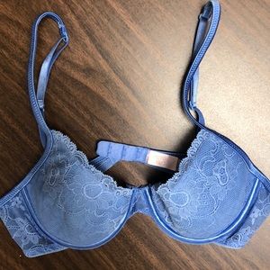 Victoria’s Secret Bra Size 34B